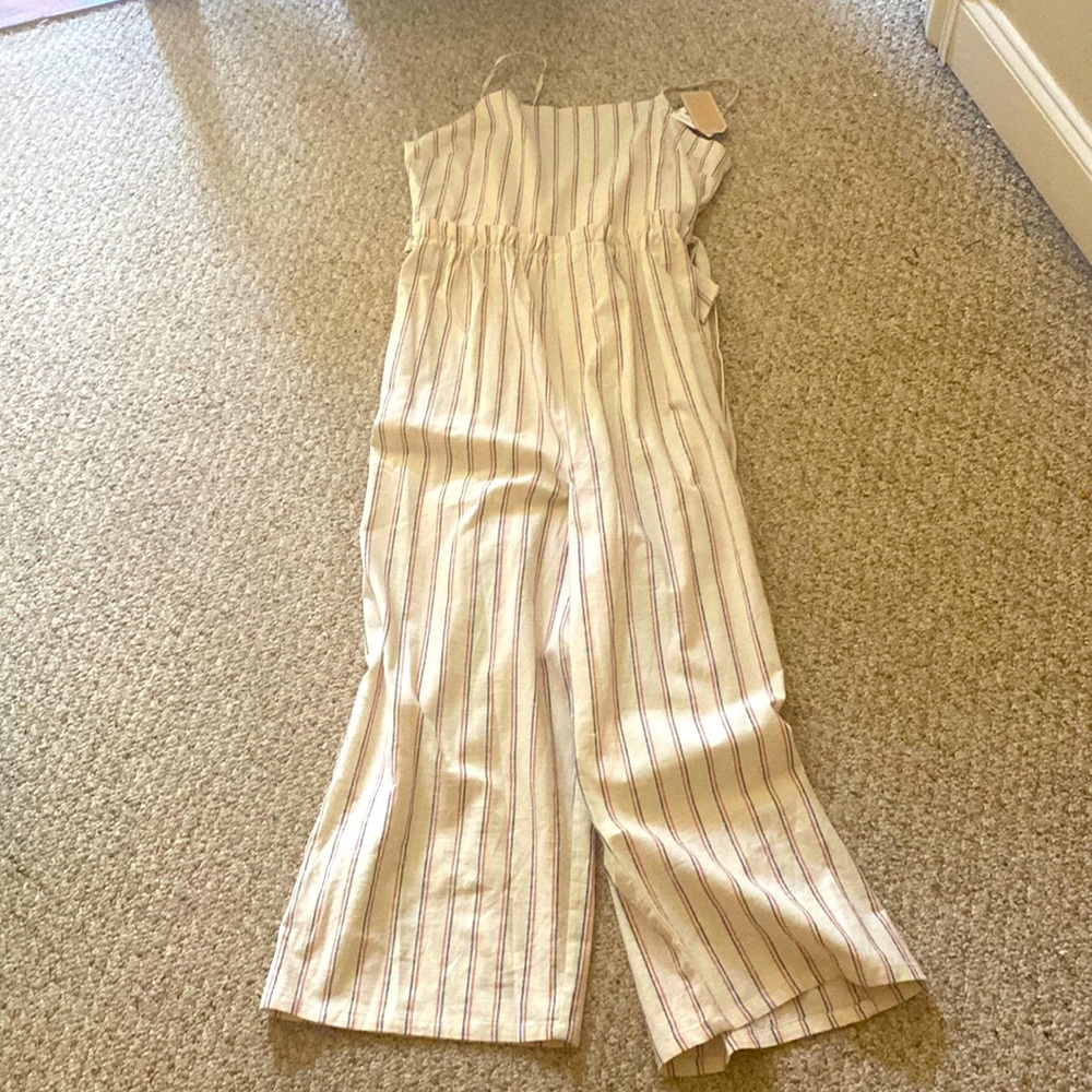 ❤️💙JUMPSUIT NEW WITH TAGS💙❤️